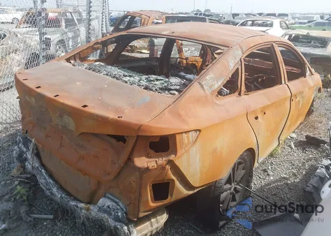 2017 Hyundai Sonata z USA, uszkodzony, nr VIN 5NPE24AF5HH502169